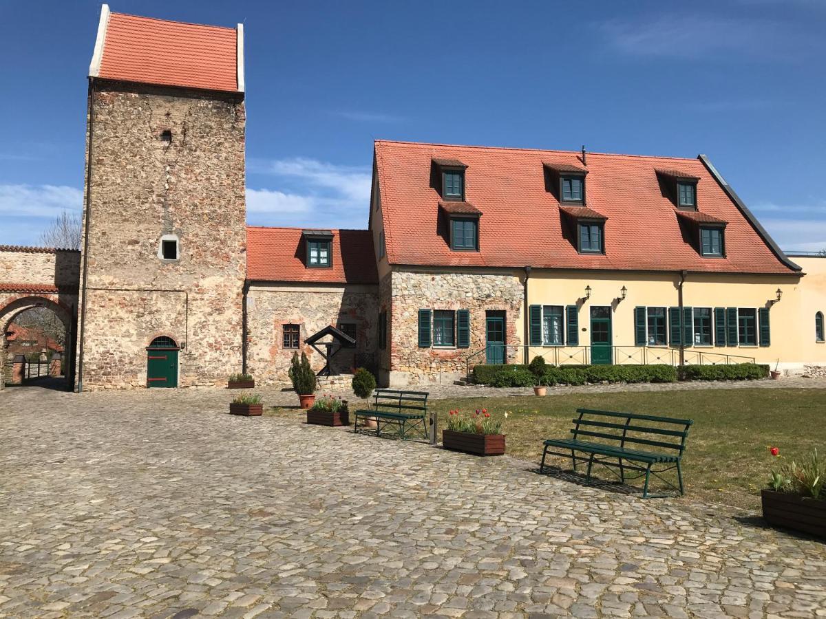 Wasserburg Zu Gommern Extérieur photo